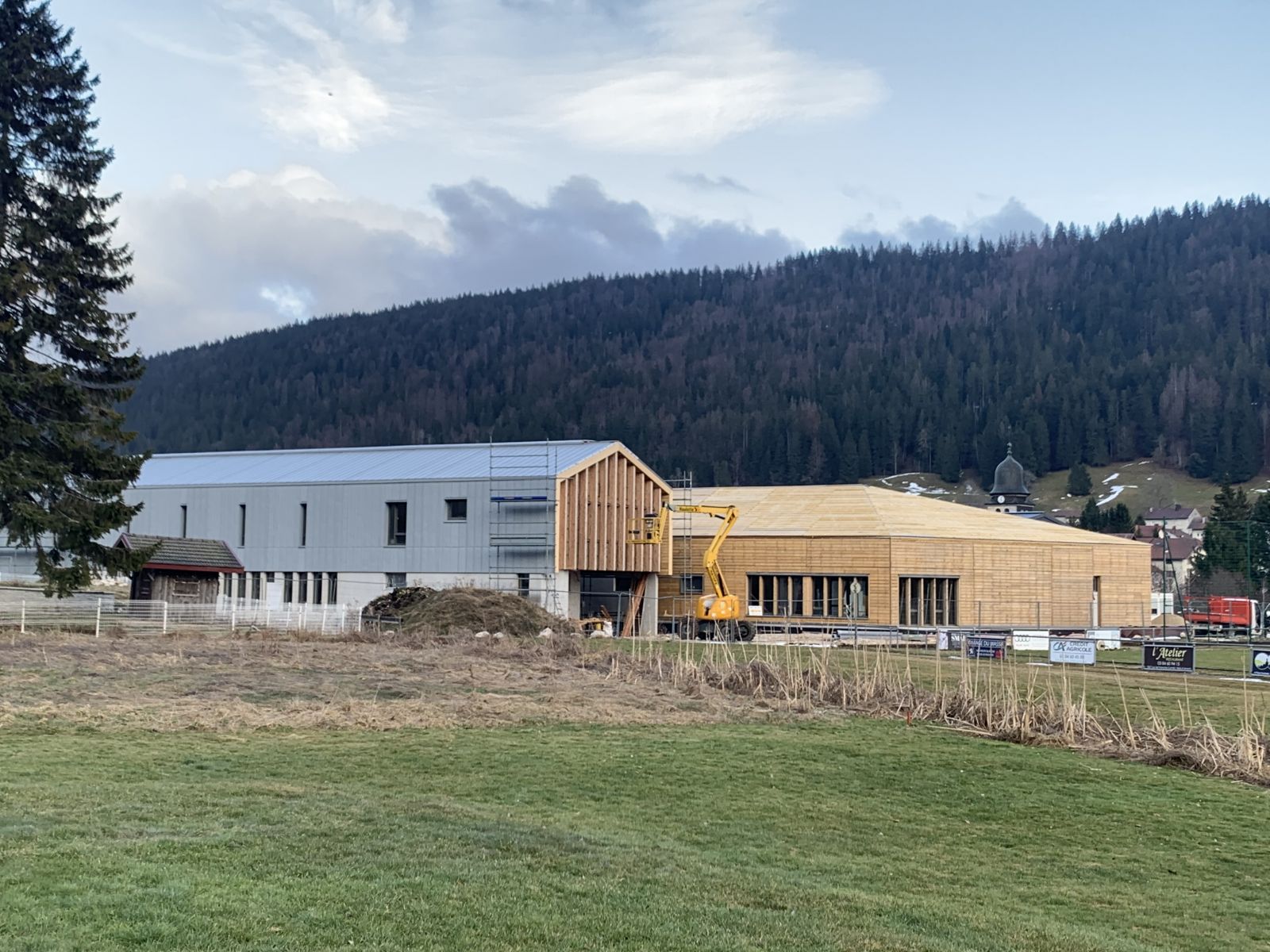 DOSSE Architecte associés & AUM Architectes