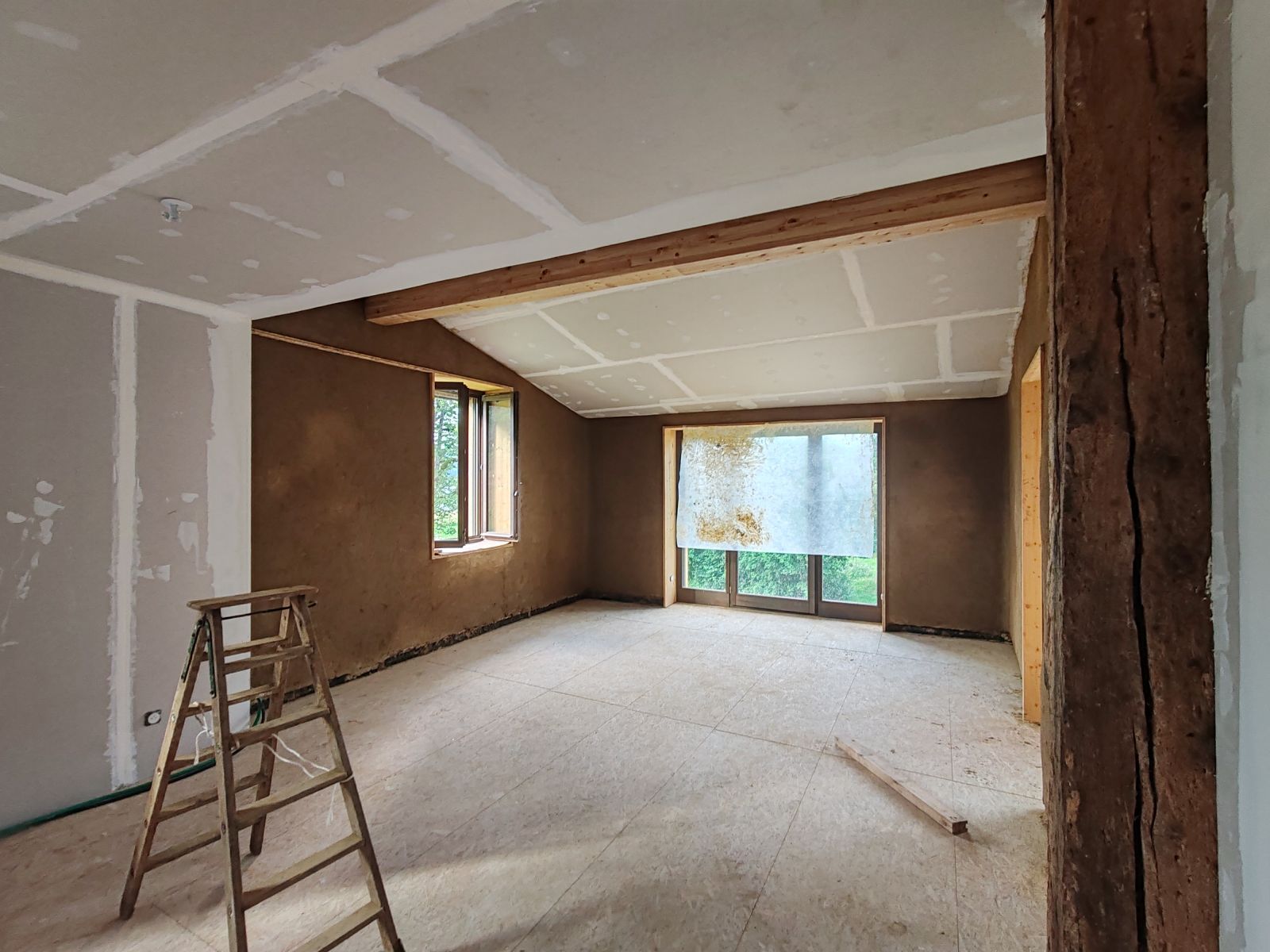 Transformation d'une grange en logement à Brénod - photo Clément Bel