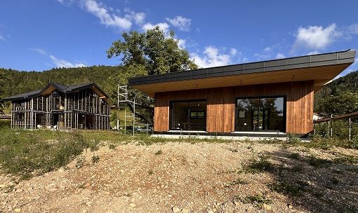 Izernore : maison et cabinet ostéopathie - photos Yann BERTHO-MOCABOIS