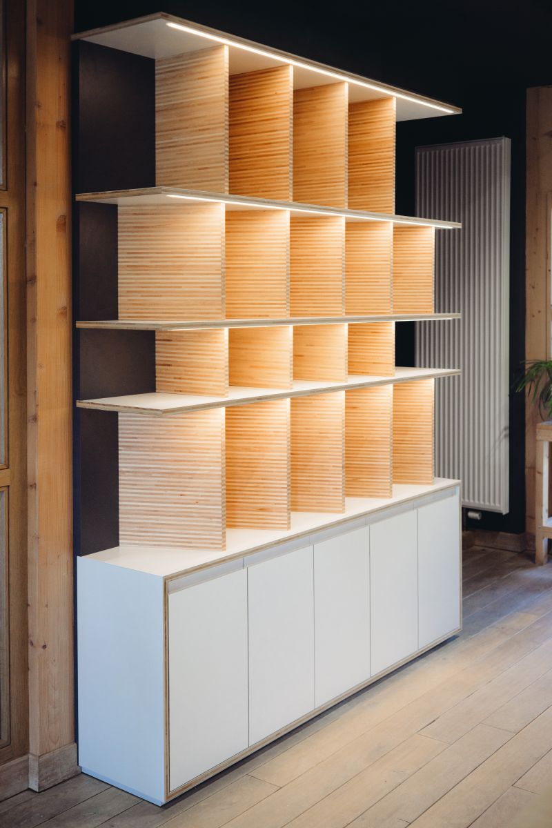 Mobilier en hêtre - Photo Colin Verney Noûs archi