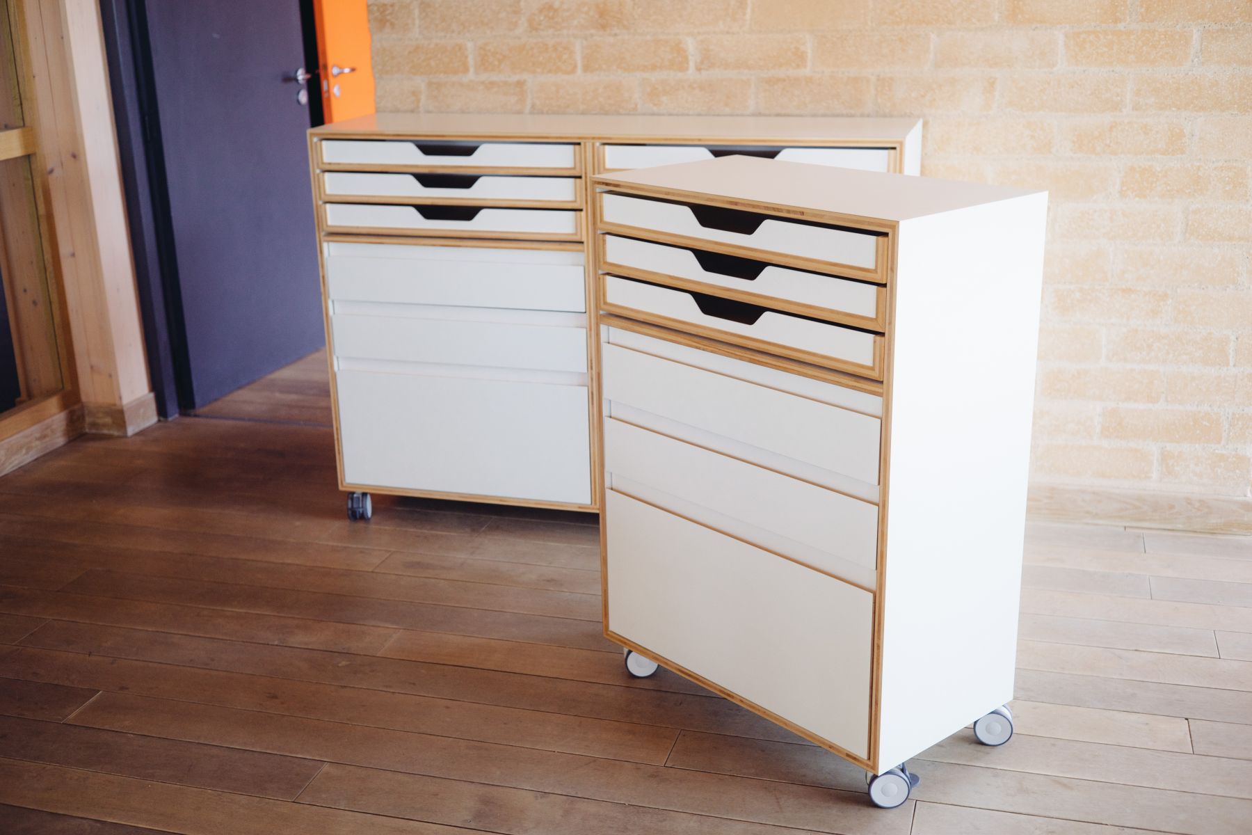 Mobilier en hêtre - Photo Colin Verney Noûs archi