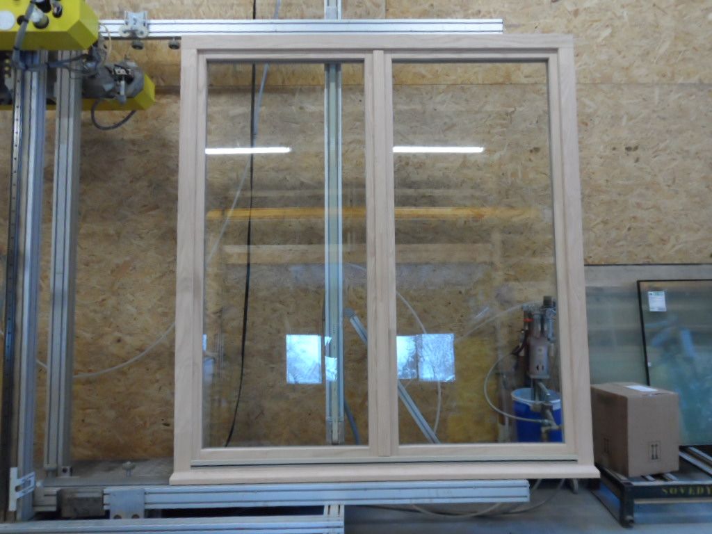 Chassis bois en chêne rouge fabriqué par la menuisierie La Varlope